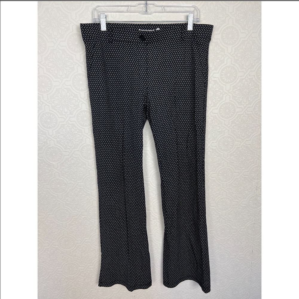 Betabrand Bootcut Chevron Black and Grey Yoga Work Pants Two Pocket